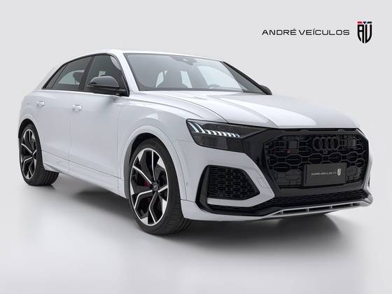 AUDI RS Q8 4.0 V8 TWINTURBO MHEV TIPTRONIC